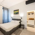 Boccadasse Chic Urban Retreat